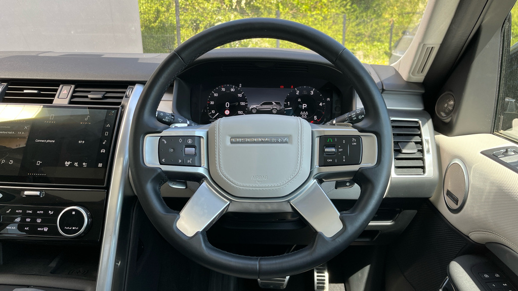 Land Rover Discovery D350 Dynamic Se Black #27