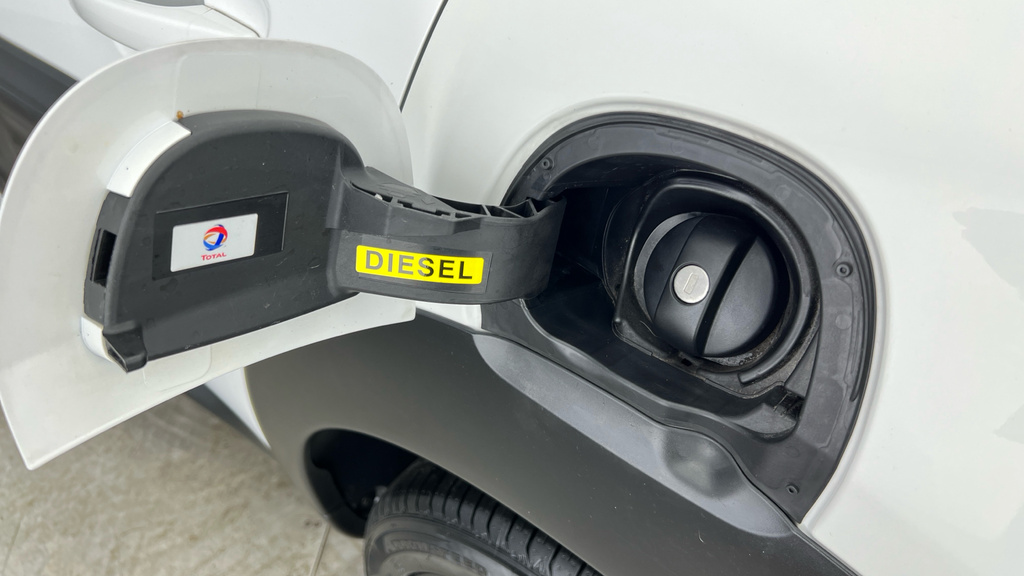 Citroen C4 Cactus Puretech Flair Black #29