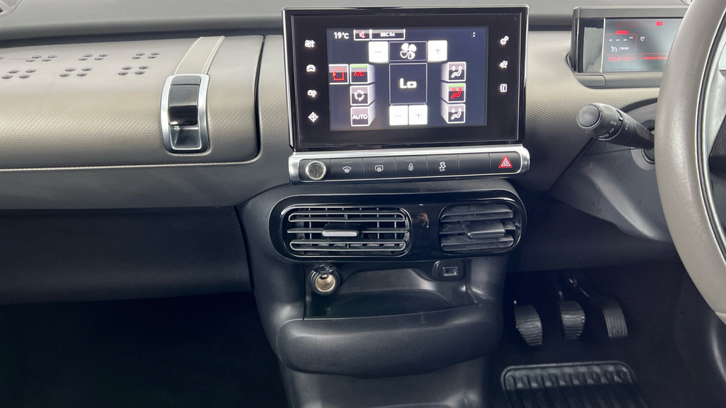 Citroen C4 Cactus Puretech Flair Black #20