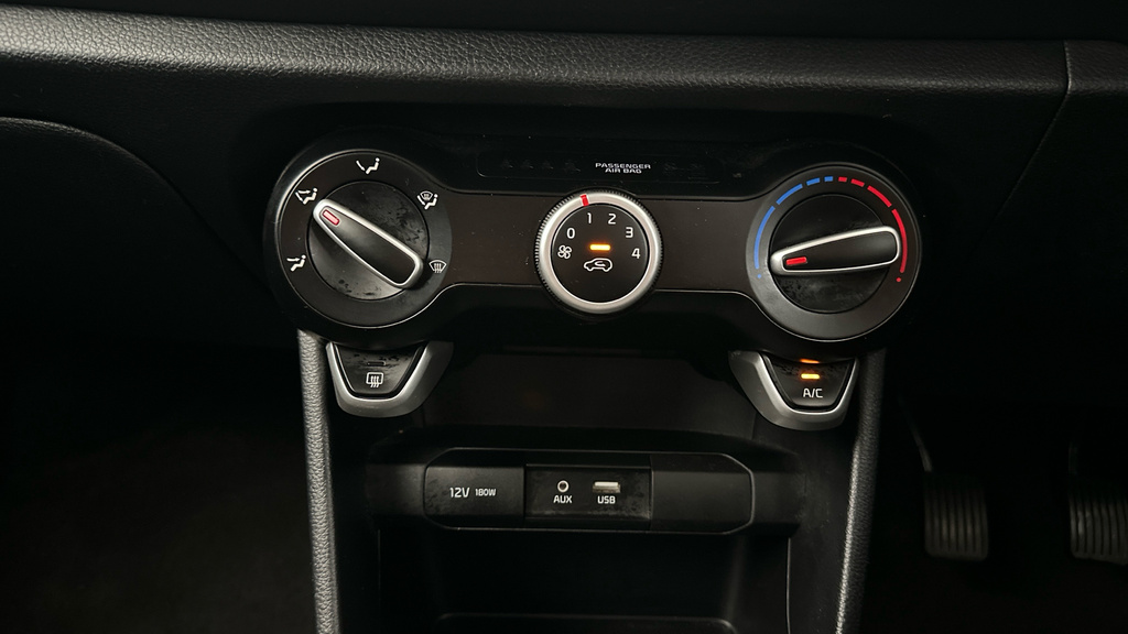 Kia Picanto 1.0L 1  #12