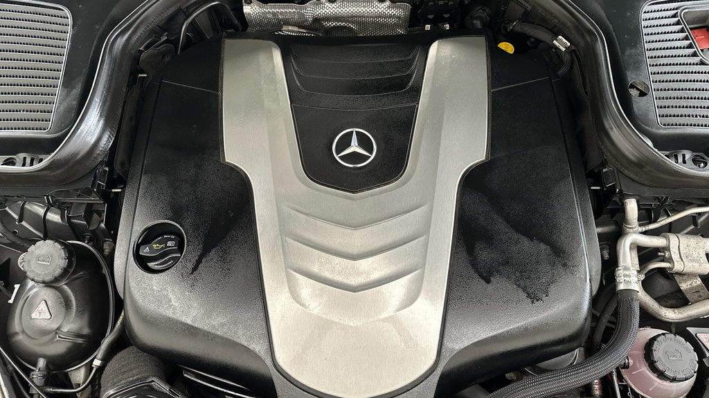 Mercedes-Benz GLC Class Glc 220 D 4Matic Se Executive Grey #21