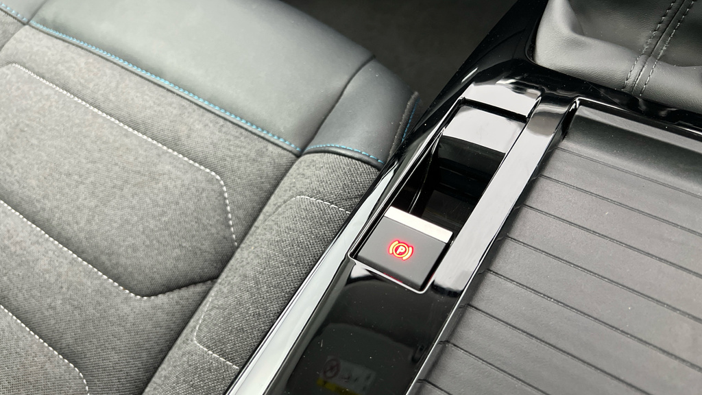 Citroen C4 1.2L Puretech Shine Black #14