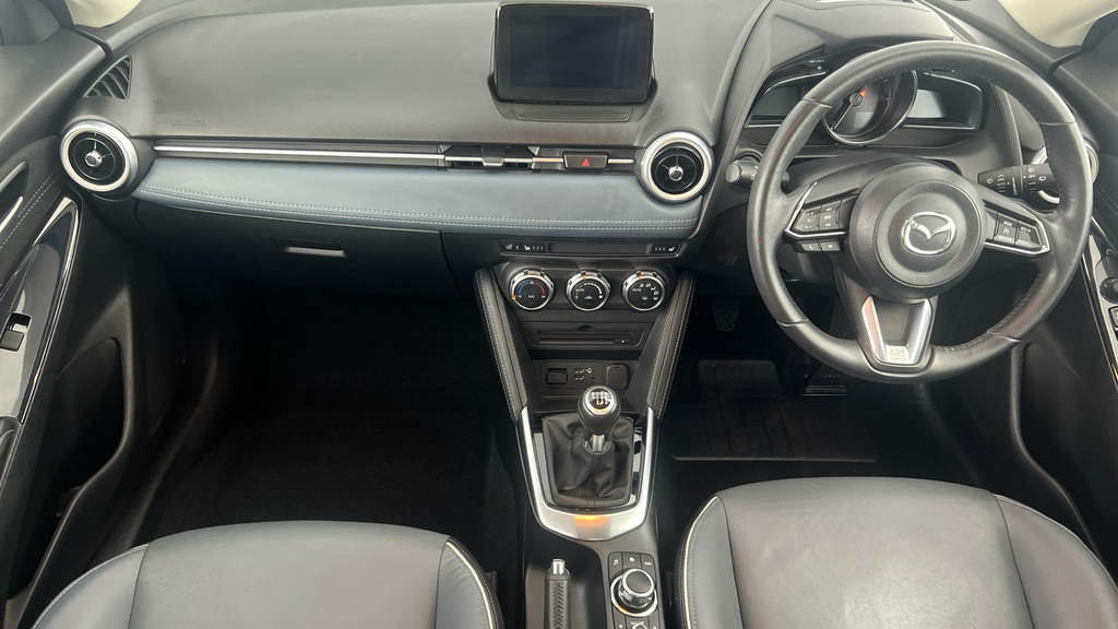 Mazda 2 Sport Nav Red #13