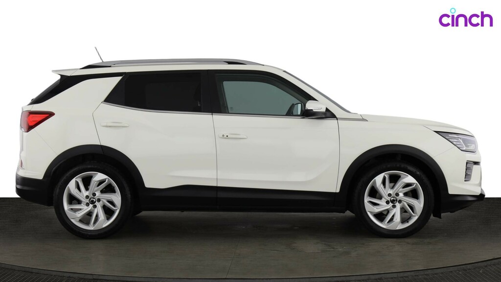 SsangYong Korando 1.6 D Ultimate 4X4 White #2