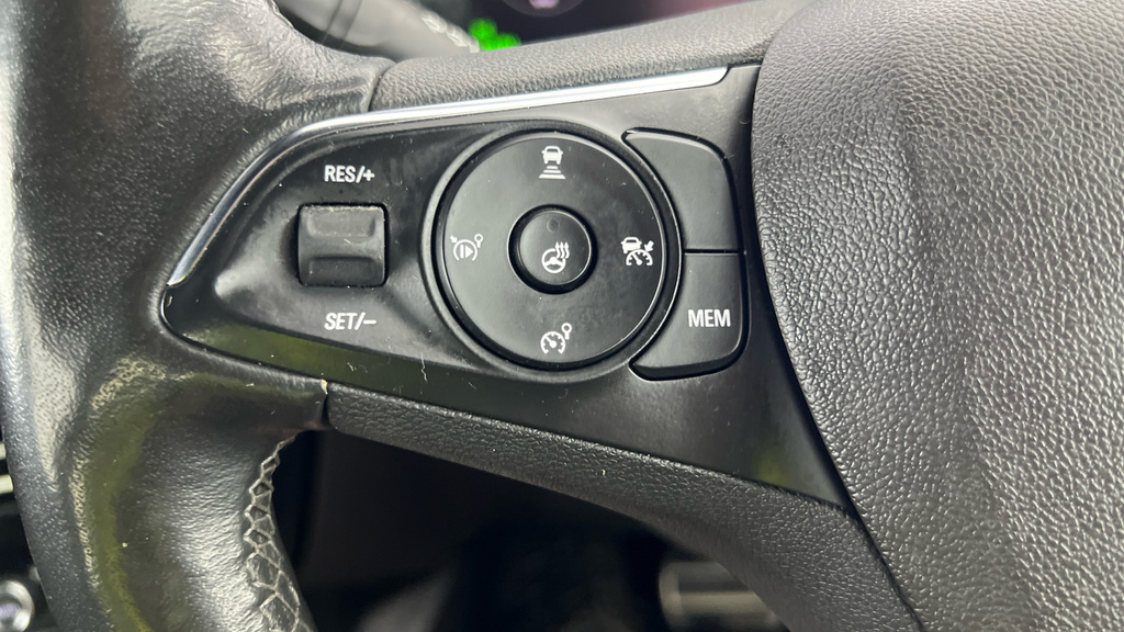 Vauxhall Mokka Sri Premium Red #19
