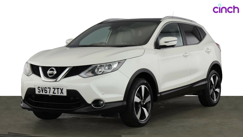 Nissan Qashqai Tekna White #7