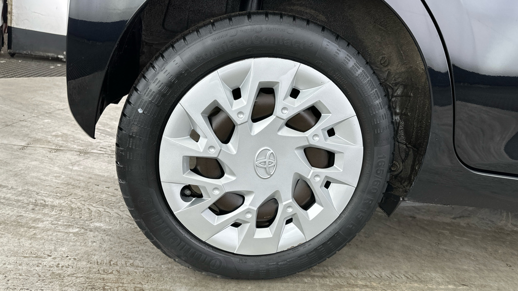 Toyota Aygo X X-press Black #23