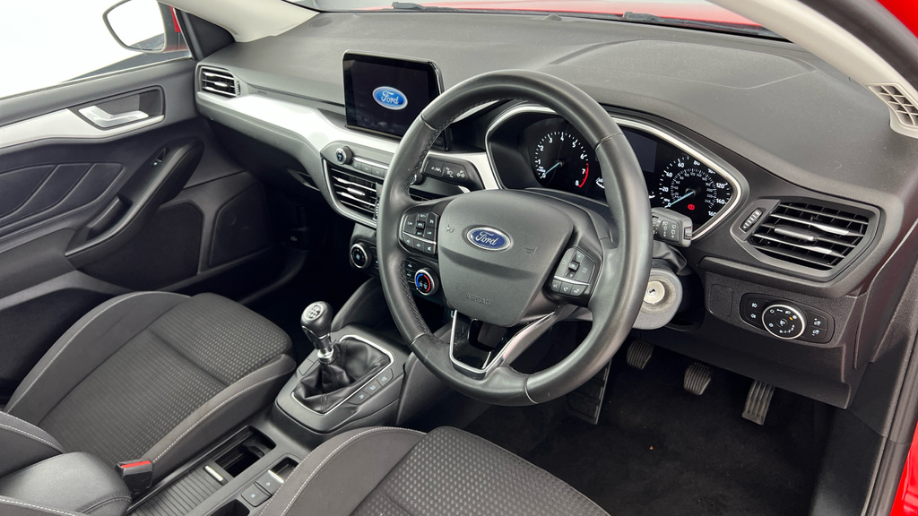 Ford Focus 2.3 Ecoboost St White #9