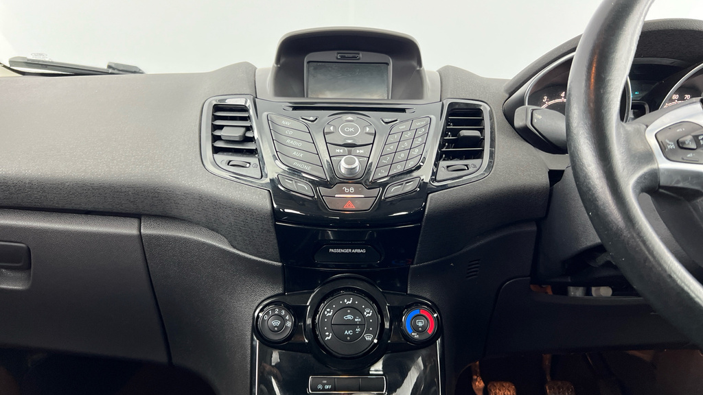 Ford Fiesta St-line Black #13