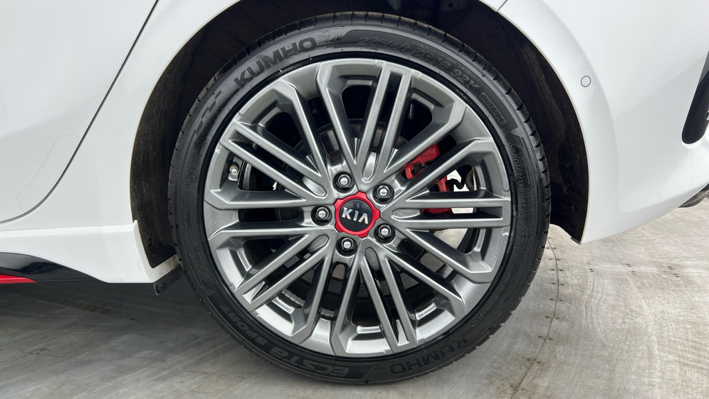Kia Ceed 1.5T Gdi Isg 3 White #31