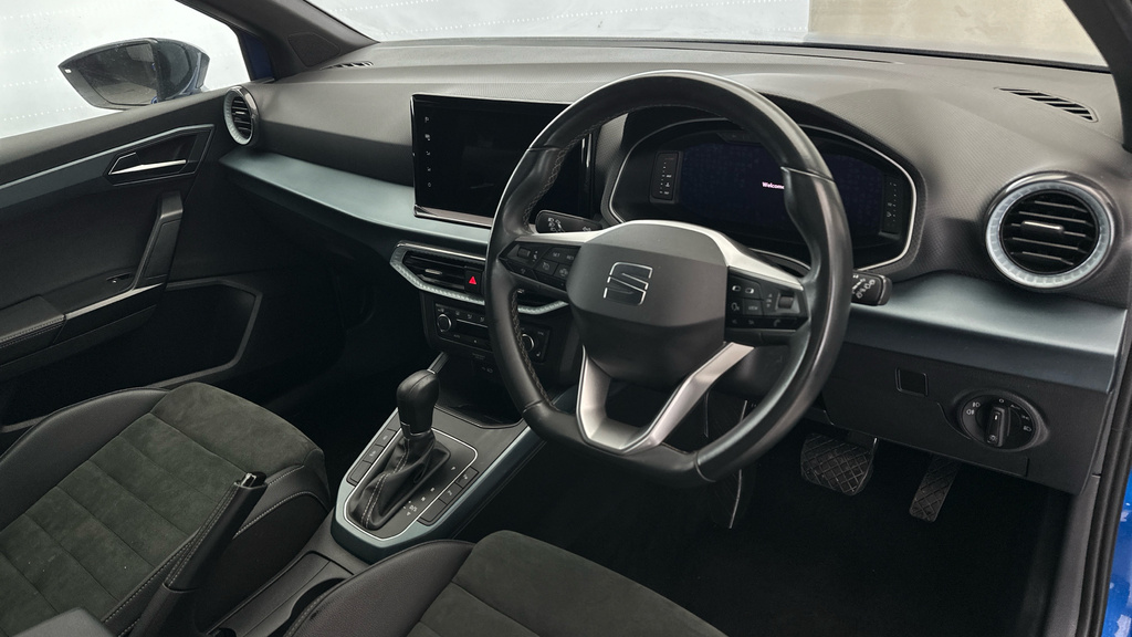 Seat Arona 1.0 Tsi 115Ps Fr Limited Edition Blue #11