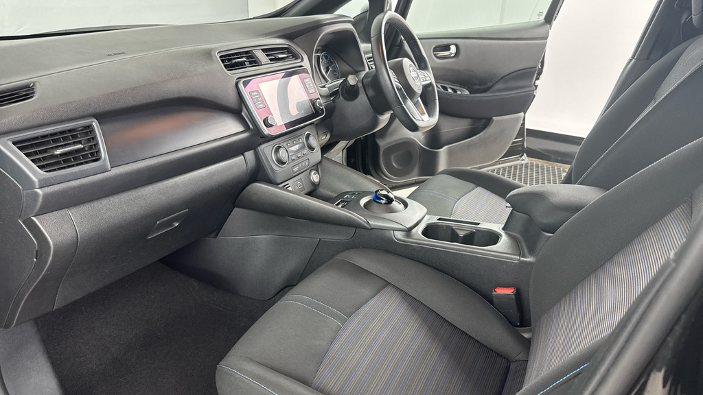Nissan Leaf 110Kw Acenta 39Kwh Grey #10