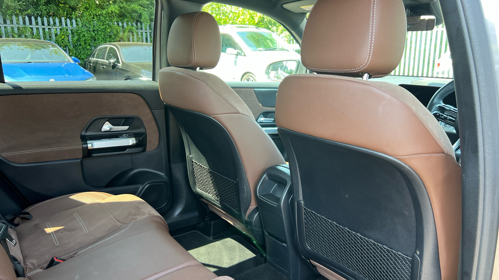 Mercedes-Benz GLB Class Glb 200D Amg Line Executive 8G-tronic Blue #22