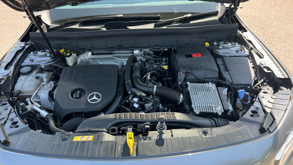 Mercedes-Benz GLB Class Glb 200D Amg Line Executive 8G-tronic Blue #24