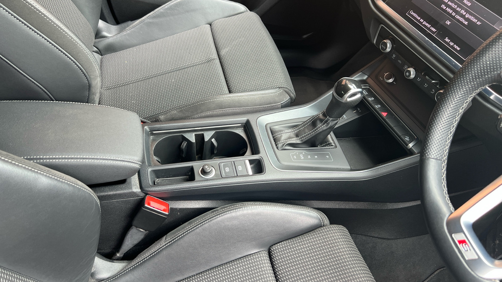 Audi Q3 35 Tfsi Black Edition S Tronic Black #31