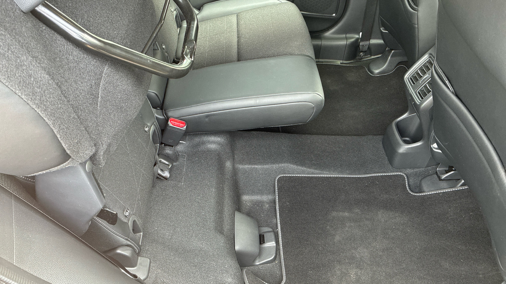 Honda Hr-V Hr-v Elegance I-mmd Cvt Red #42
