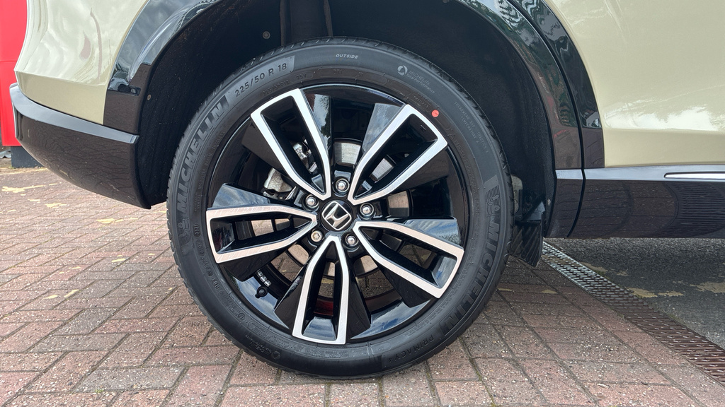 Honda Hr-V Hr-v Elegance I-mmd Cvt Red #16