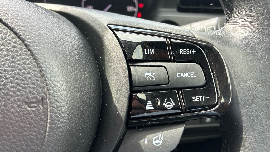 Honda Hr-V Hr-v Elegance I-mmd Cvt Red #29