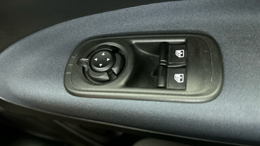 Fiat 500E 42Kwh Icon Hatchback 118 Ps #12