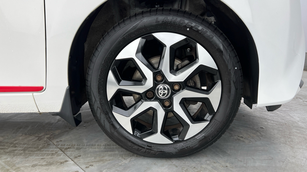 Toyota Aygo X X-cite 5 Purple #27
