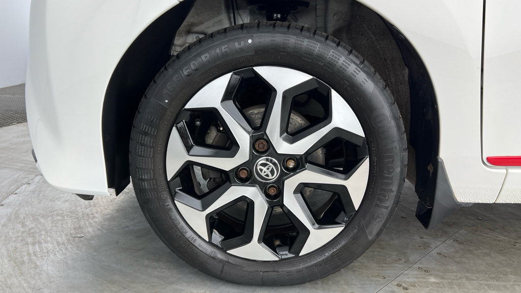 Toyota Aygo X X-cite 5 Purple #24