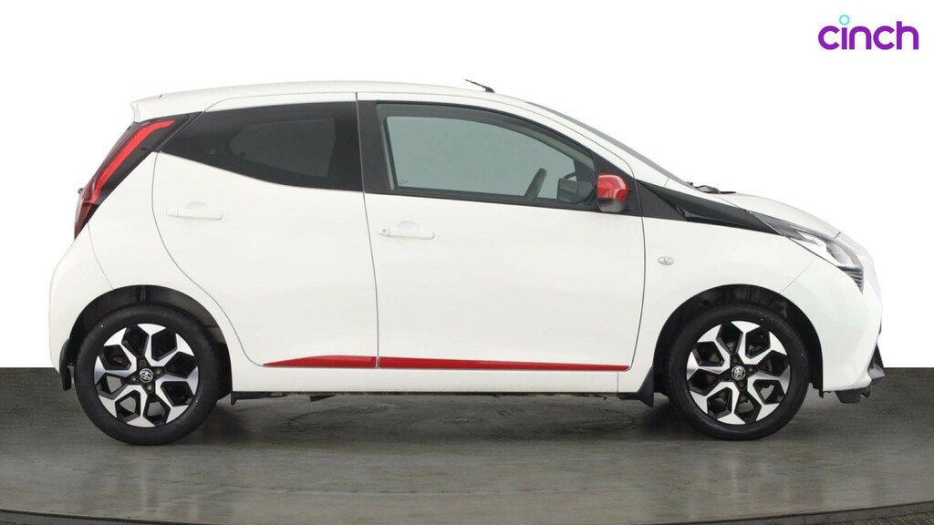 Toyota Aygo X X-cite 5 Purple #2