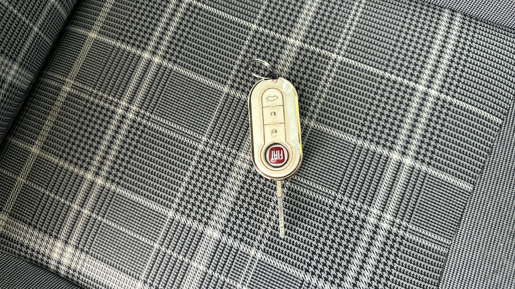 Fiat 500 500 Lounge Pink #25