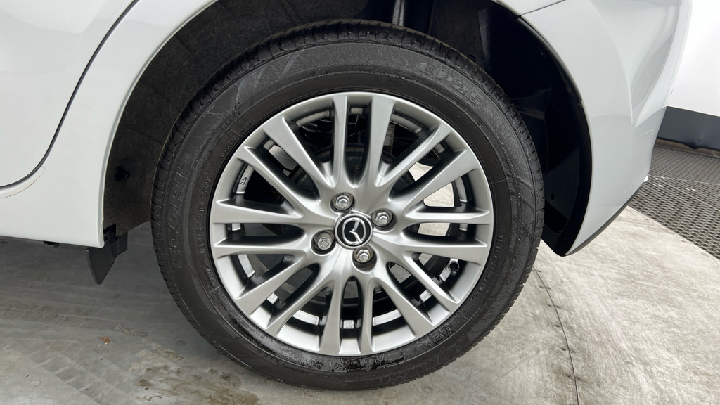 Mazda 2 1.5H Agile Hatchback Hybrid Cvt Euro 6 Silver #21