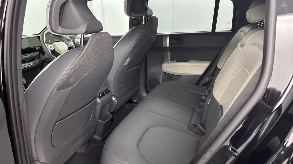 Kia EV3 81.4Kwh Gt-line S Suv 201 Bhp Black #14