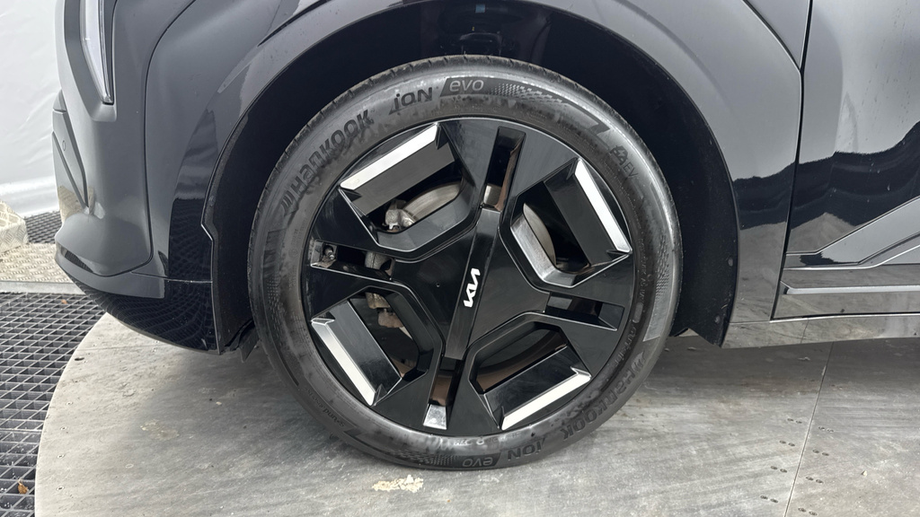 Kia EV3 81.4Kwh Gt-line S Suv 201 Bhp Black #19