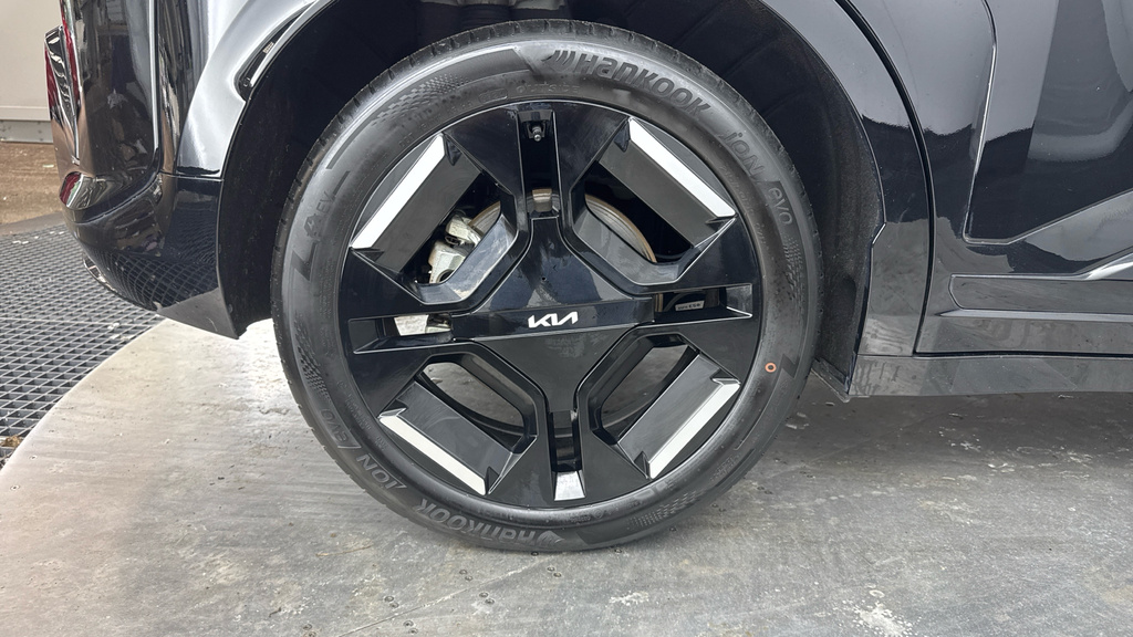 Kia EV3 81.4Kwh Gt-line S Suv 201 Bhp Black #17