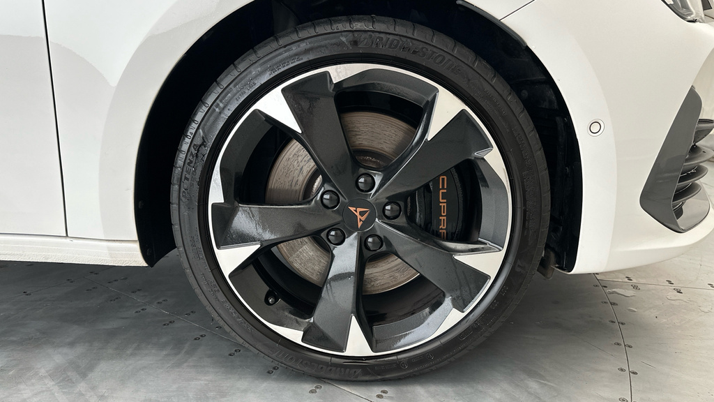 Cupra Leon 2.0 Tsi Vz2 Dsg Black #27