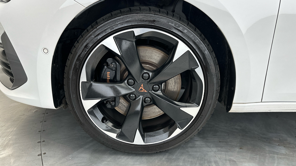 Cupra Leon 2.0 Tsi Vz2 Dsg Black #24