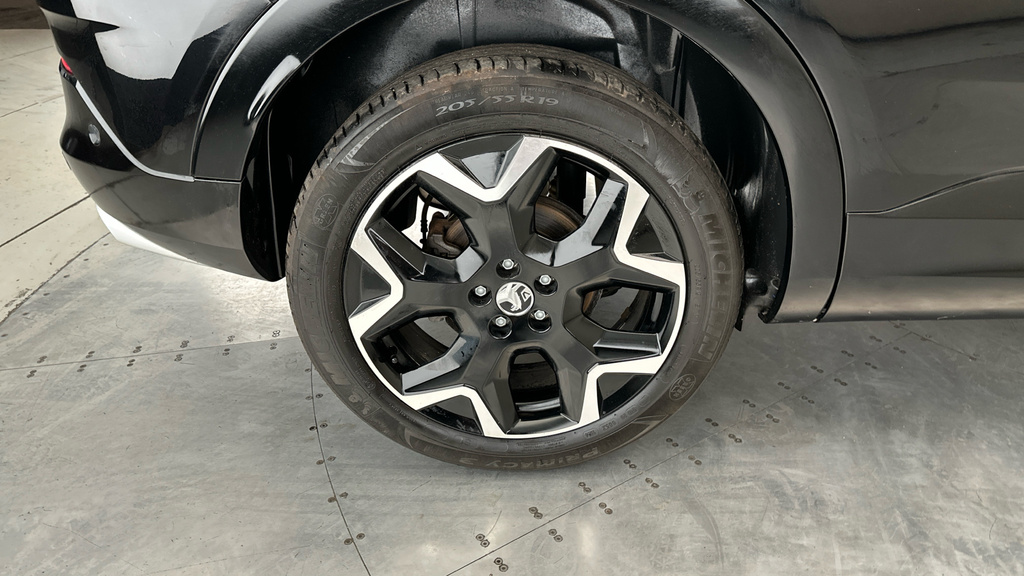 Vauxhall Grandland Ultimate Grey #25