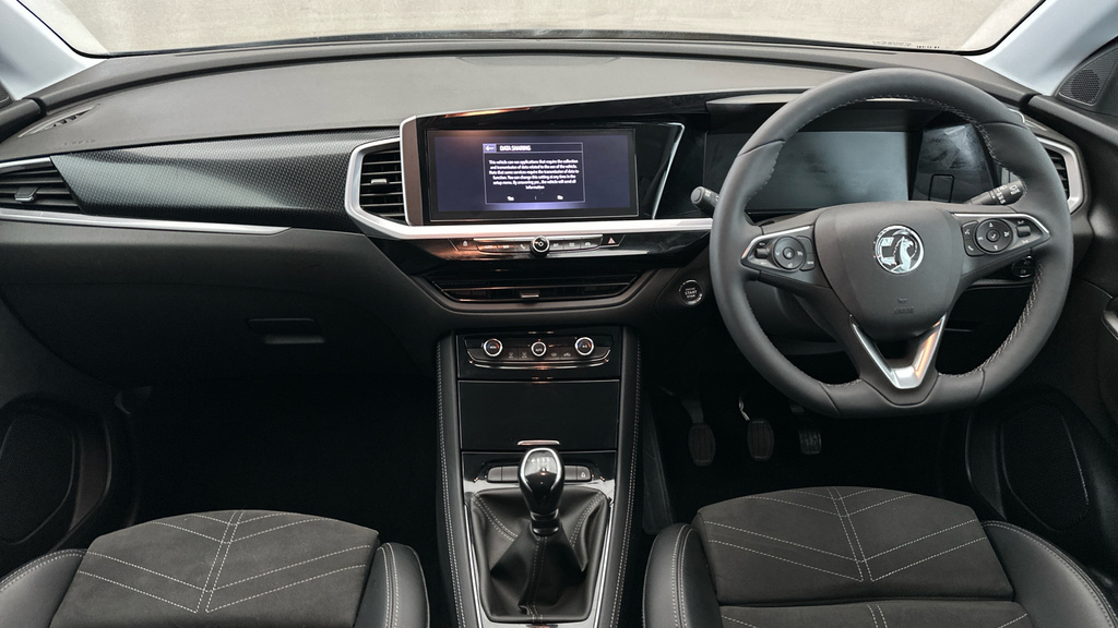 Vauxhall Grandland Ultimate Grey #13