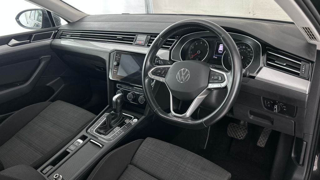 Volkswagen Passat 1.5 Tsi Evo R-line Dsg Blue #11
