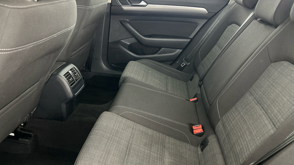Volkswagen Passat 1.5 Tsi Evo R-line Dsg Blue #20