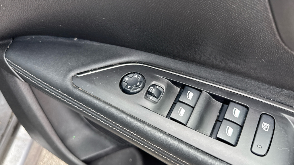 Peugeot 5008 Suv Grey #3