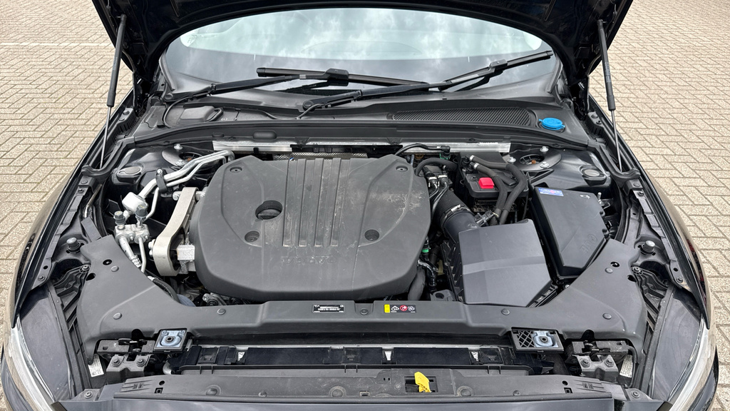 Volvo V60 2.0 T8 455 Rc Phev Ultimate Dark Awd Silver #28