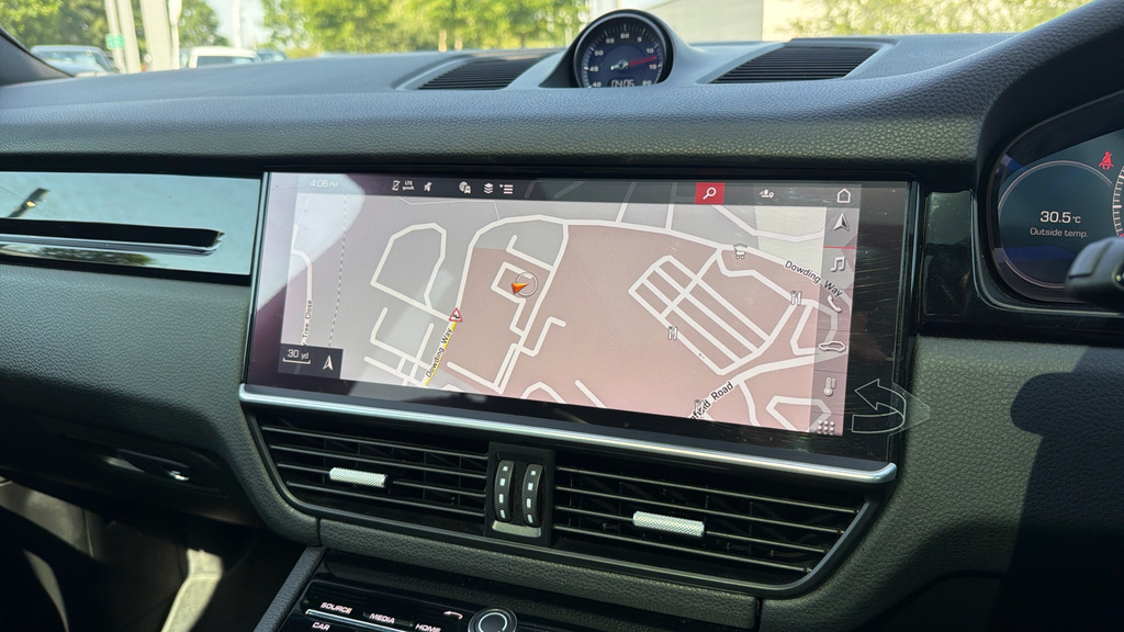Porsche Cayenne 2020 3.0 V6 E-hybrid 14.1Kwh Coupe Plug Black #29