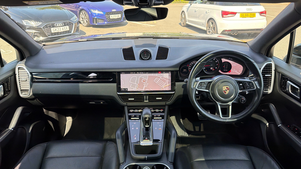 Porsche Cayenne 2020 3.0 V6 E-hybrid 14.1Kwh Coupe Plug Black #11