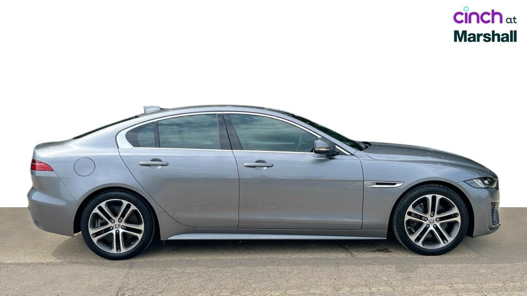 Jaguar XE 2.0 P300 Sport Awd Black #2
