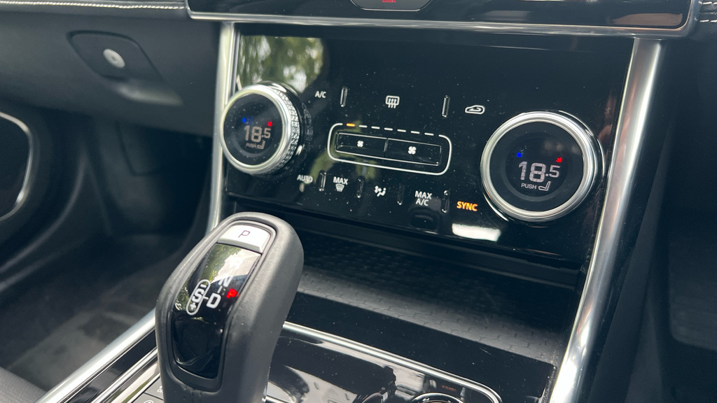 Jaguar XE 2.0 P300 Sport Awd Black #49