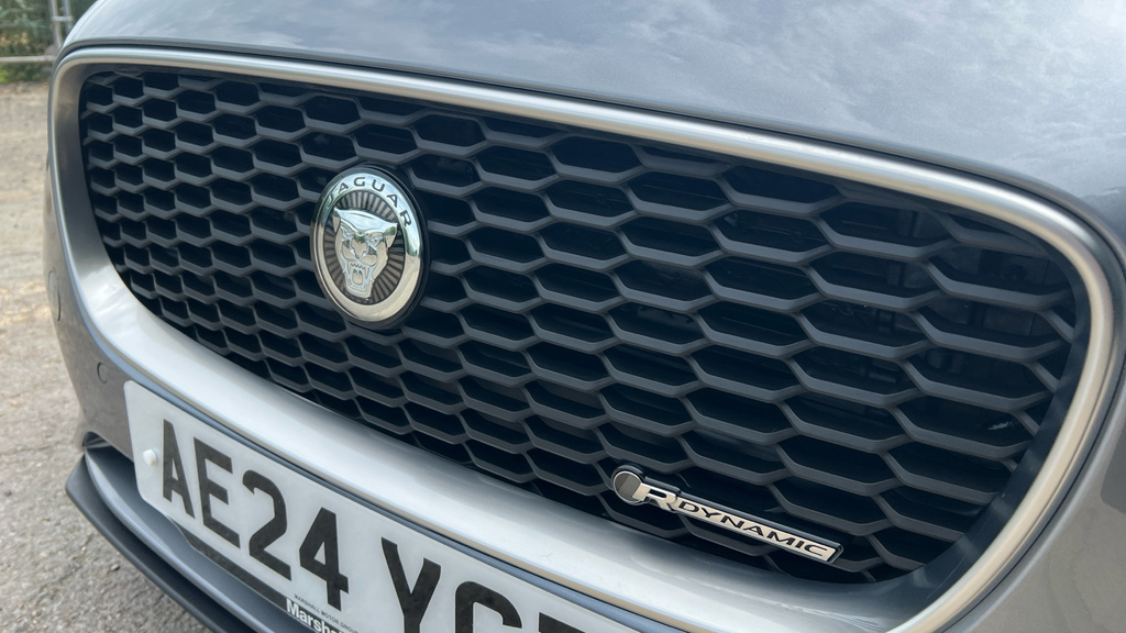 Jaguar XE 2.0 P300 Sport Awd Black #34