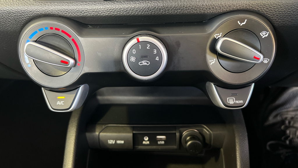 Kia Stonic 1.0 T-gdi 2 Euro 6 Ss Red #16