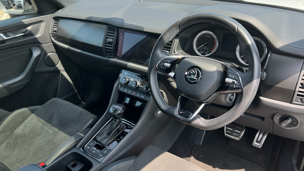 Skoda Kodiaq Suv White #12
