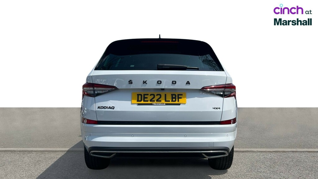 Skoda Kodiaq Suv White #5