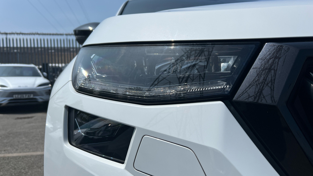 Skoda Kodiaq Suv White #33