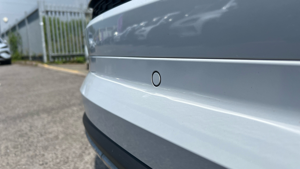 Skoda Kodiaq Suv White #6