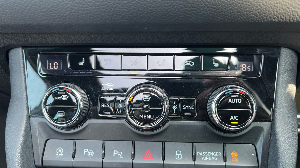 Skoda Kodiaq Suv White #15